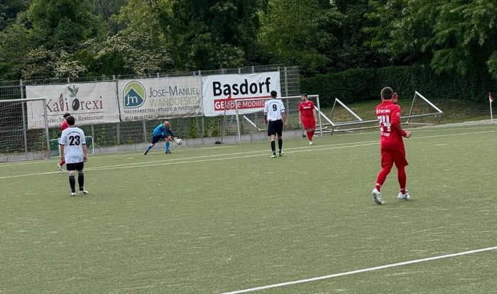 Spektakulärer Schlusspunkt - Fortuna 3 gewinnt gegen SF 06 Sterkrade!